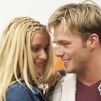 Swinger Paar ist auf der Suche nach privaten Partys